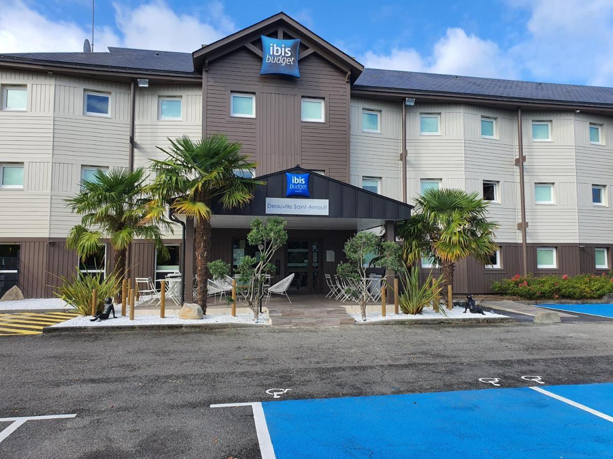 Hotel Ibis Budget Deauville サン・タルヌー エクステリア 写真
