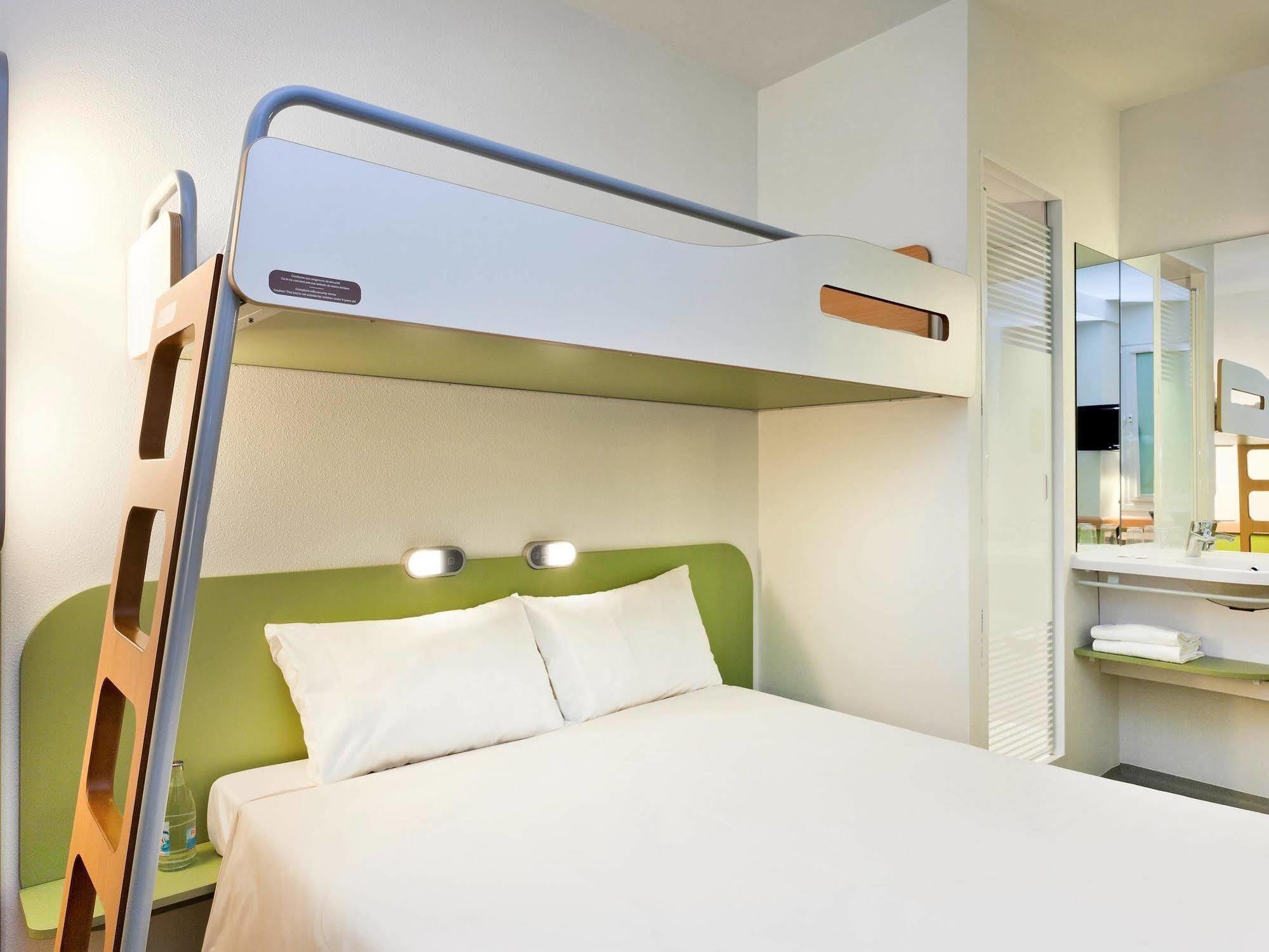 Hotel Ibis Budget Deauville サン・タルヌー エクステリア 写真